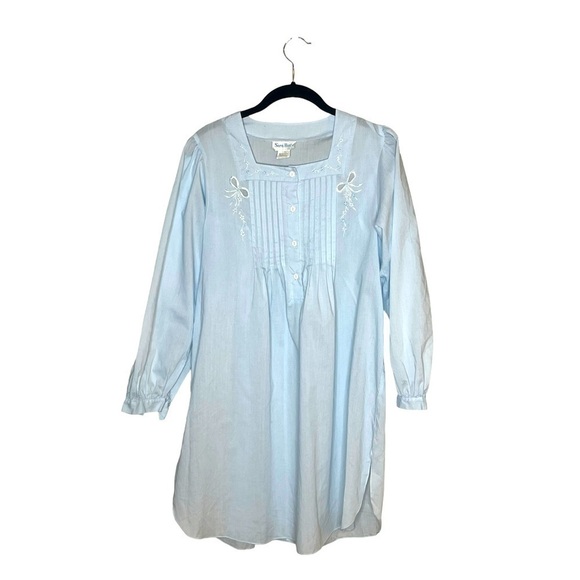SARA BETH Light Blue Vintage Night Shirt - Picture 1 of 6